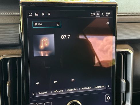 New 2026 GMC Acadia Elevation w/ Elevation Premium Package AWD/4WD image 20