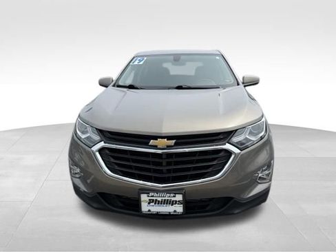 Used 2019 Chevrolet Equinox LT AWD/4WD image 2