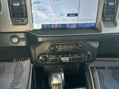 Used 2023 Ford Bronco Outer Banks AWD/4WD image 11