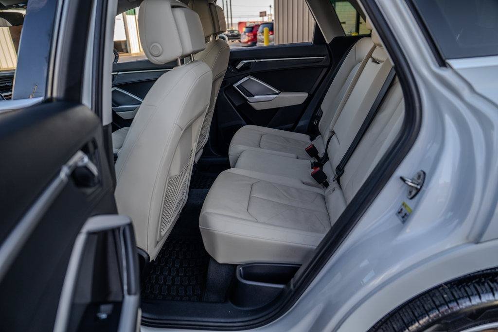 Used 2019 Audi Q3 2.0T Premium Plus AWD/4WD image 18