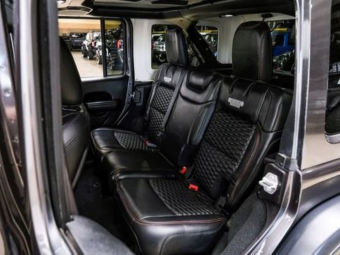 Used 2021 Jeep Wrangler Unlimited Rubicon image 75