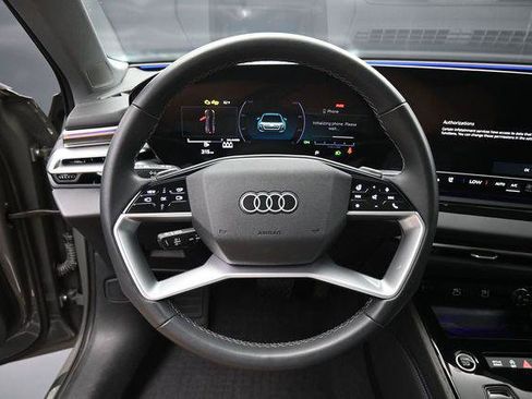 Used 2025 Audi A5 2.0T Premium Plus w/ Premium Plus AWD/4WD image 15