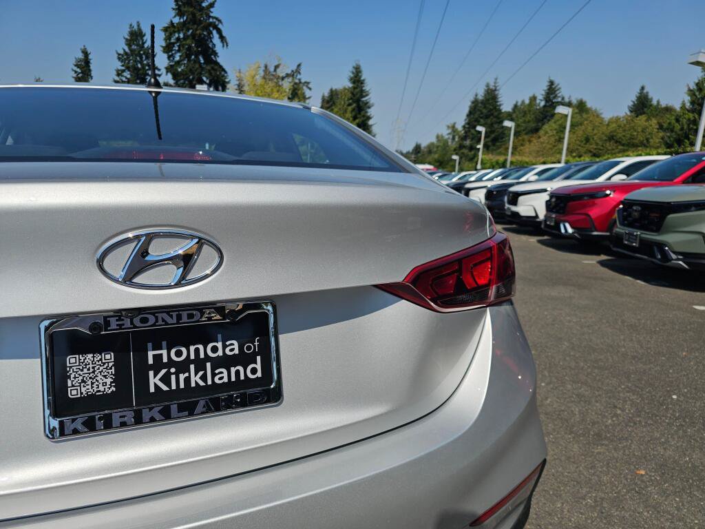 Used 2018 Hyundai Accent SE FWD image 17