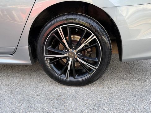 Used 2014 Nissan Sentra SR w/ SR Driver Package FWD image 32