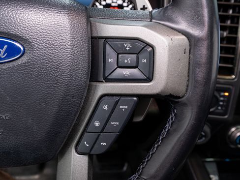 Used 2020 Ford F150 Raptor w/ Equipment Group 802A Luxury image 31