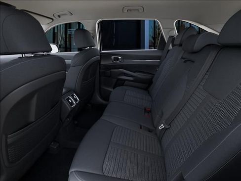 New 2026 Kia Sorento LX FWD image 18