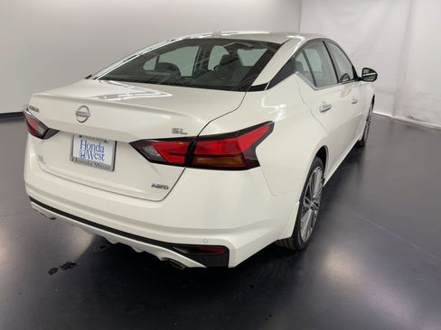 Used 2023 Nissan Altima 2.5 SL image 9
