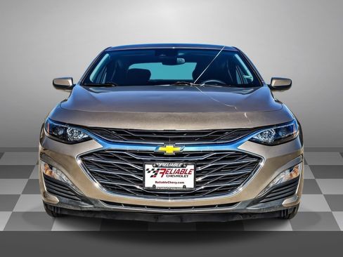 Certified 2025 Chevrolet Malibu LT image 2