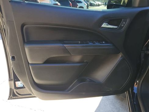 Used 2019 GMC Canyon All Terrain w/ Trailering Package image 18