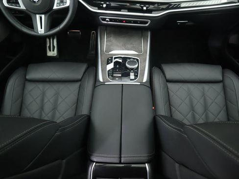 Certified 2025 BMW X5 M60i w/ Climate Comfort Package image 17