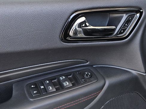 Used 2024 Dodge Durango GT image 26