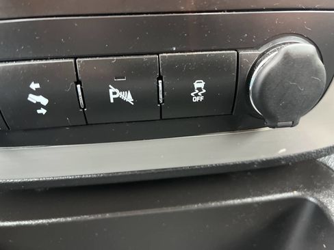 Used 2014 GMC Yukon XL SLT image 21