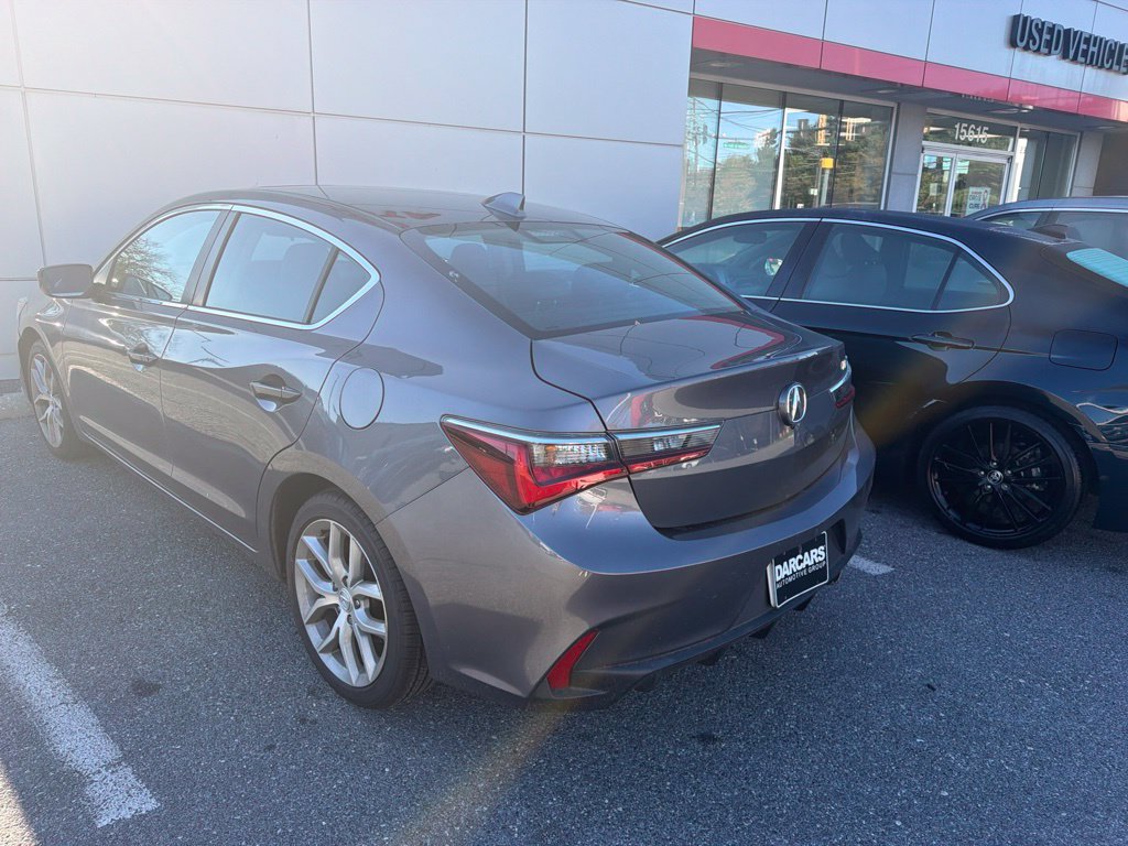 Used 2022 Acura ILX FWD image 2