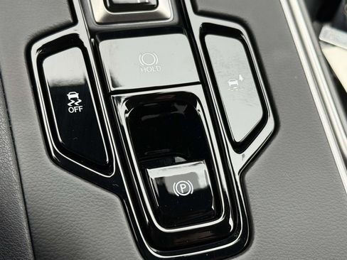 Used 2026 Lexus TX 500h AWD image 25