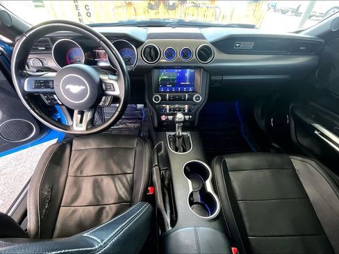 Used 2020 Ford Mustang GT Premium w/ GT Performance Package RWD image 18
