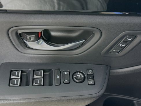 New 2025 Honda Pilot TrailSport image 20