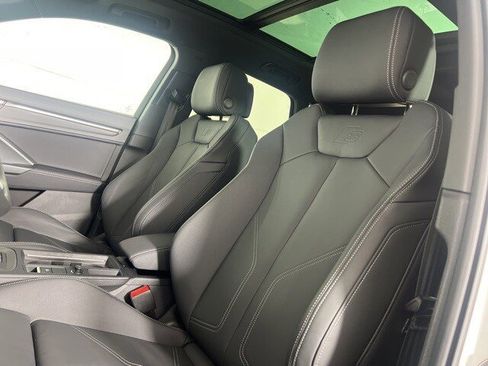 Certified 2025 Audi Q3 2.0T Premium w/ Convenience Package image 21