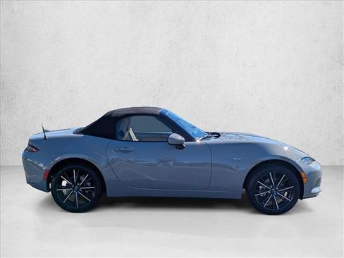 Used 2024 MAZDA MX-5 Miata Grand Touring image 4