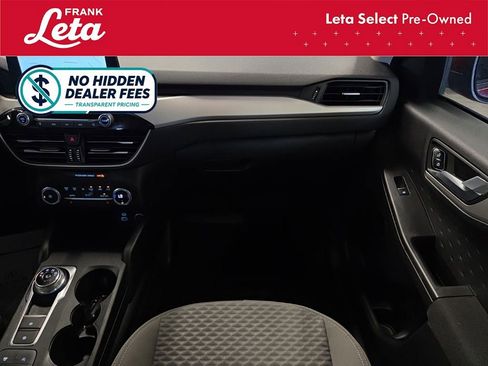 Used 2020 Ford Escape SE FWD image 18