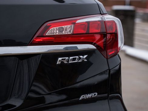 Used 2018 Acura RDX w/ Technology Package image 6