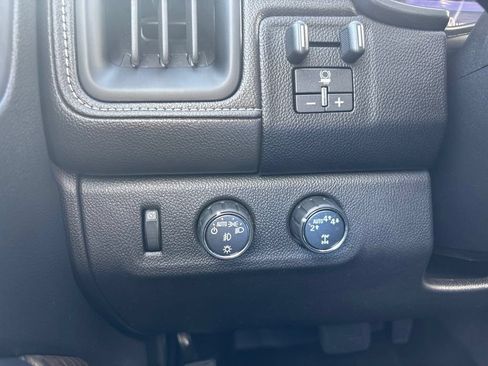 Used 2020 GMC Canyon Denali AWD/4WD image 30