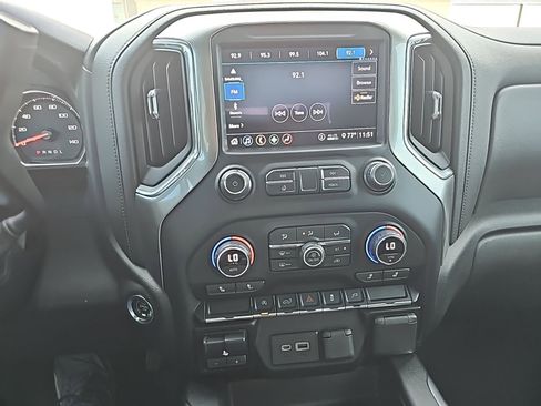 Used 2020 Chevrolet Silverado 1500 RST w/ Texas Edition image 11