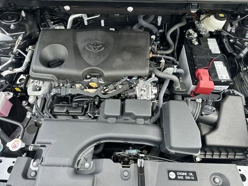 Certified 2023 Toyota RAV4 XLE AWD/4WD image 18