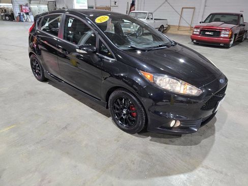 Used 2014 Ford Fiesta ST w/ ST Recaro Package image 16