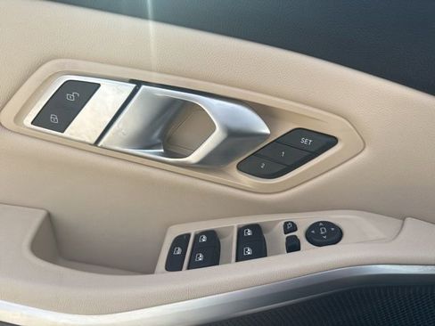 Used 2019 BMW 330i Sedan w/ Convenience Package image 12