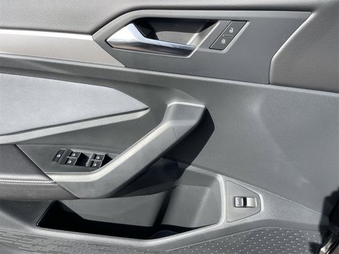 New 2026 Volkswagen Jetta SE image 17