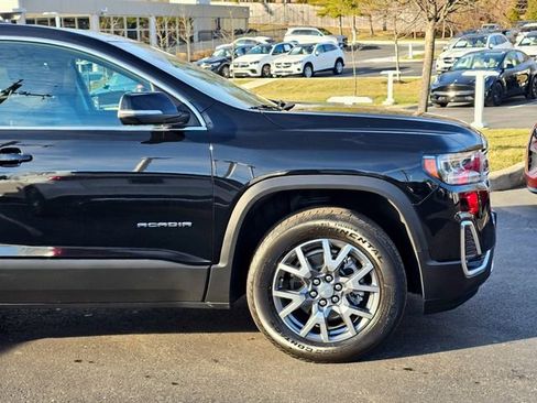 Used 2023 GMC Acadia SLT w/ Technology Package image 6