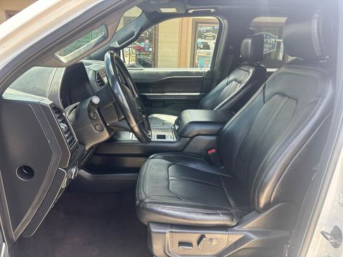 Used 2020 Ford Expedition Max Limited w/ Equipment Group 301A RWD image 9