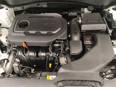 Used 2020 Kia Optima LX FWD image 30