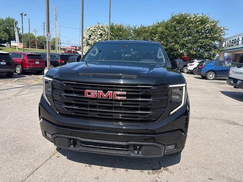 Used 2024 GMC Sierra 1500 Elevation AWD/4WD image 8