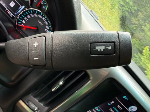 Used 2018 Chevrolet Silverado 1500 LT w/ All Star Edition AWD/4WD image 23
