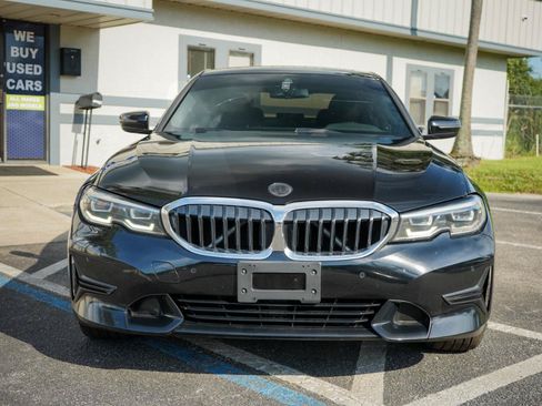 Used 2019 BMW 330i xDrive Sedan w/ Convenience Package AWD/4WD image 2