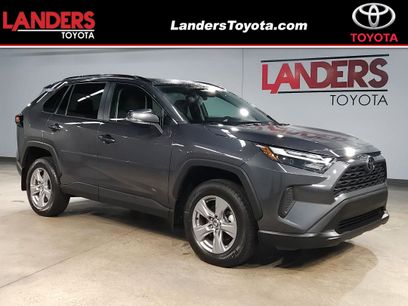Used 2022 Toyota RAV4 XLE w/ Convenience Package