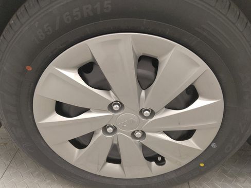 Used 2020 Kia Rio LX image 31