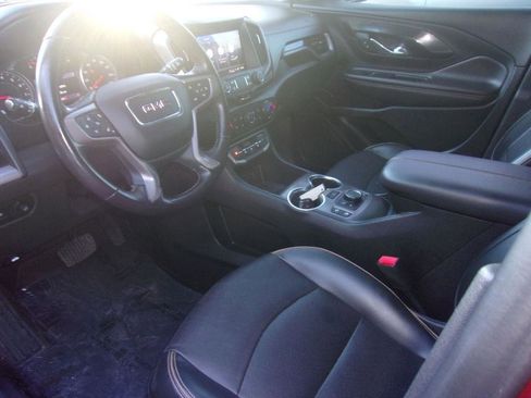 Used 2022 GMC Terrain AT4 w/ Tech Package AWD/4WD image 8
