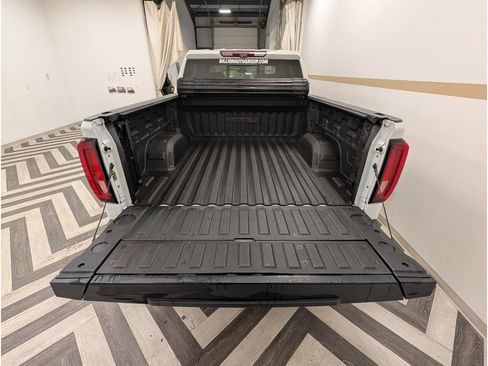 Used 2021 GMC Sierra 1500 AT4 w/ AT4 Value Package image 28