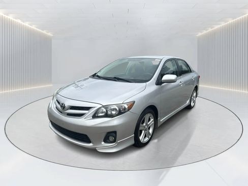 Used 2013 Toyota Corolla S w/ Premium Pkg FWD image 1