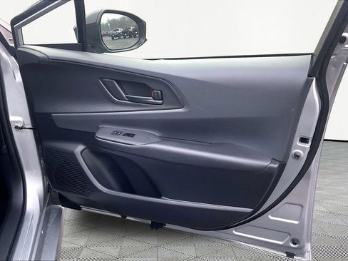 Used 2023 Toyota Prius LE image 29