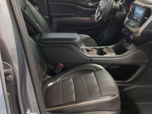 Used 2021 GMC Acadia Denali w/ Denali Ultimate Package AWD/4WD image 27