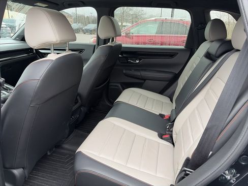 Used 2024 Honda CR-V Sport Touring image 5