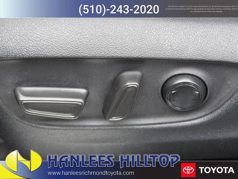 Used 2023 Toyota Highlander Limited image 15