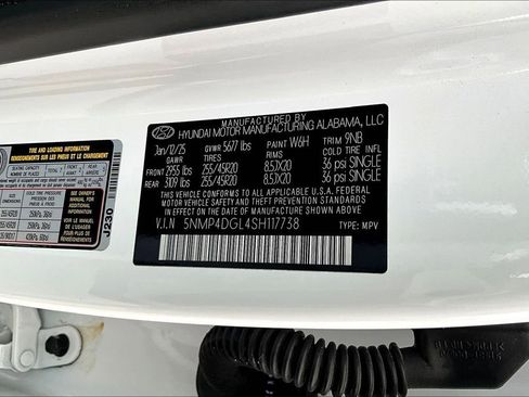 Used 2025 Hyundai Santa Fe Limited image 19