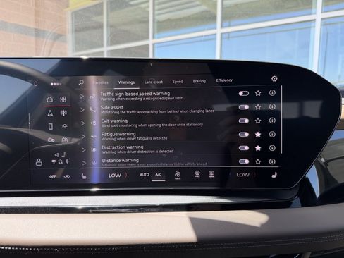 Used 2025 Audi Q6 e-tron Premium w/ Convenience Package RWD image 23