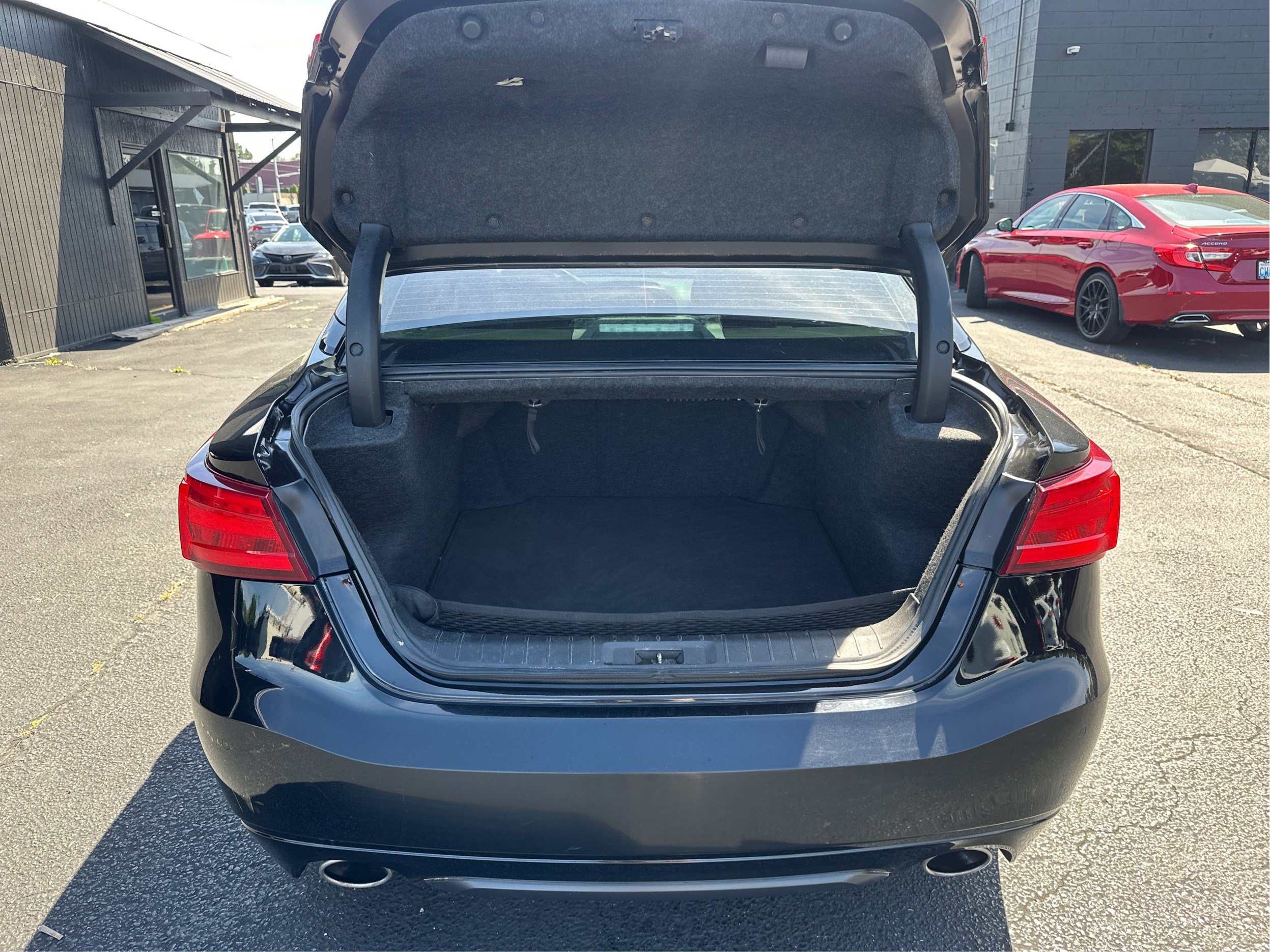 Used 2017 Nissan Maxima 3.5 SL FWD image 11