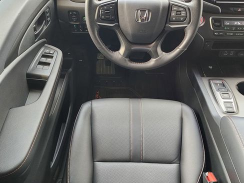 Used 2025 Honda Ridgeline TrailSport image 11