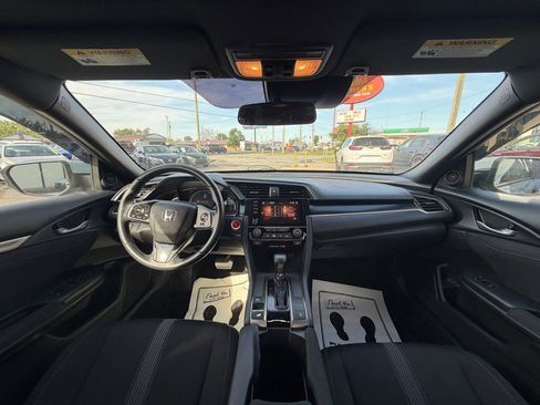 Used 2021 Honda Civic EX image 12